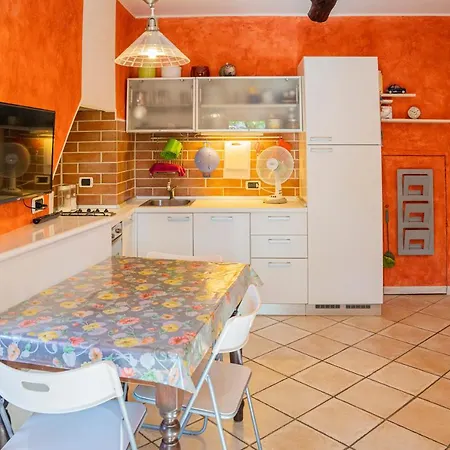 071 - Casa Gioiello Con Giardino Privato, 10 Minuti Mare Spiaggie Apartament