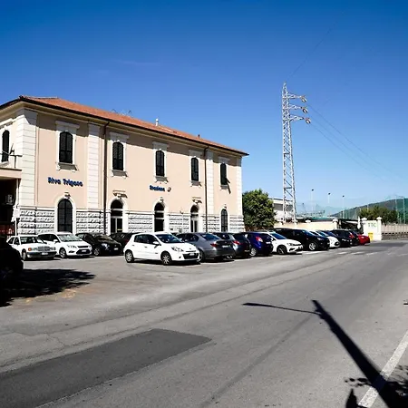 071 - Casa Gioiello Con Giardino Privato, 10 Minuti Mare Spiaggie Sestri Levante