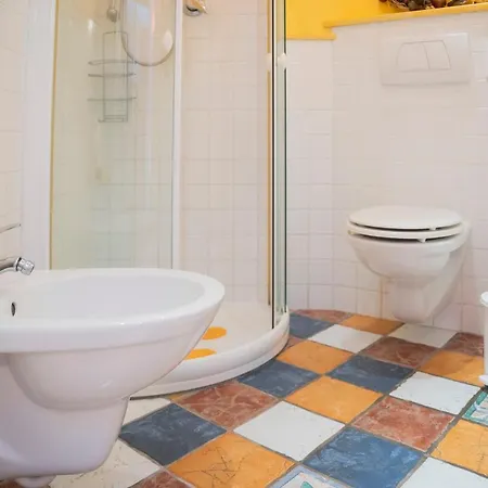 071 - Casa Gioiello Con Giardino Privato, 10 Minuti Mare Spiaggie